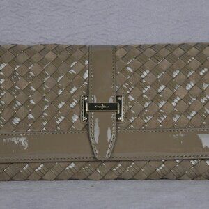 Cole Haan Izzie Large Clutch Heritage Weave Unit Tan NEW
